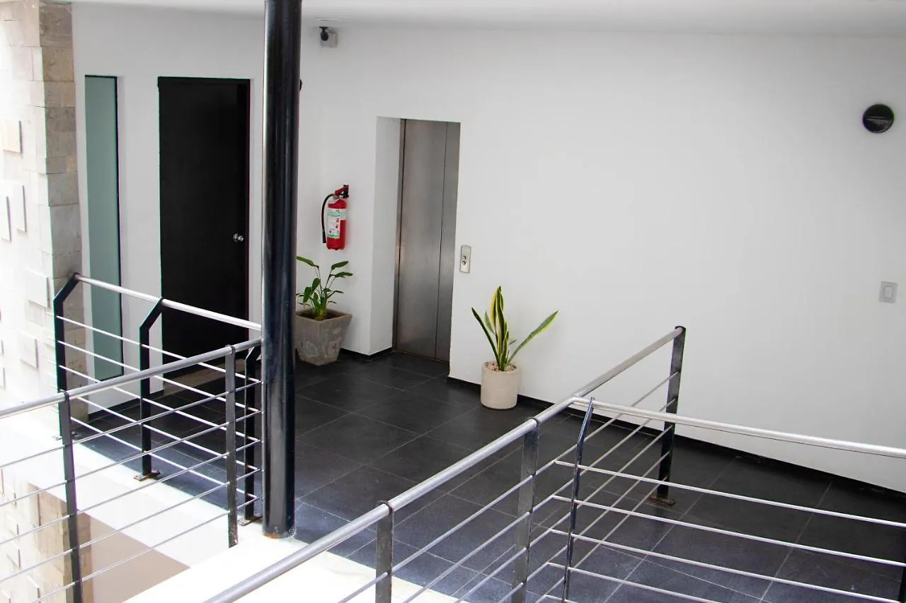 SOLÉ Suites by GuruHotel Playa del Carmen 2*,