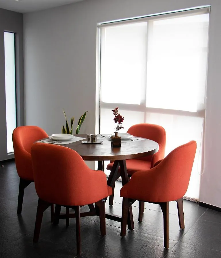 SOLÉ Suites by GuruHotel Playa del Carmen 2*,
